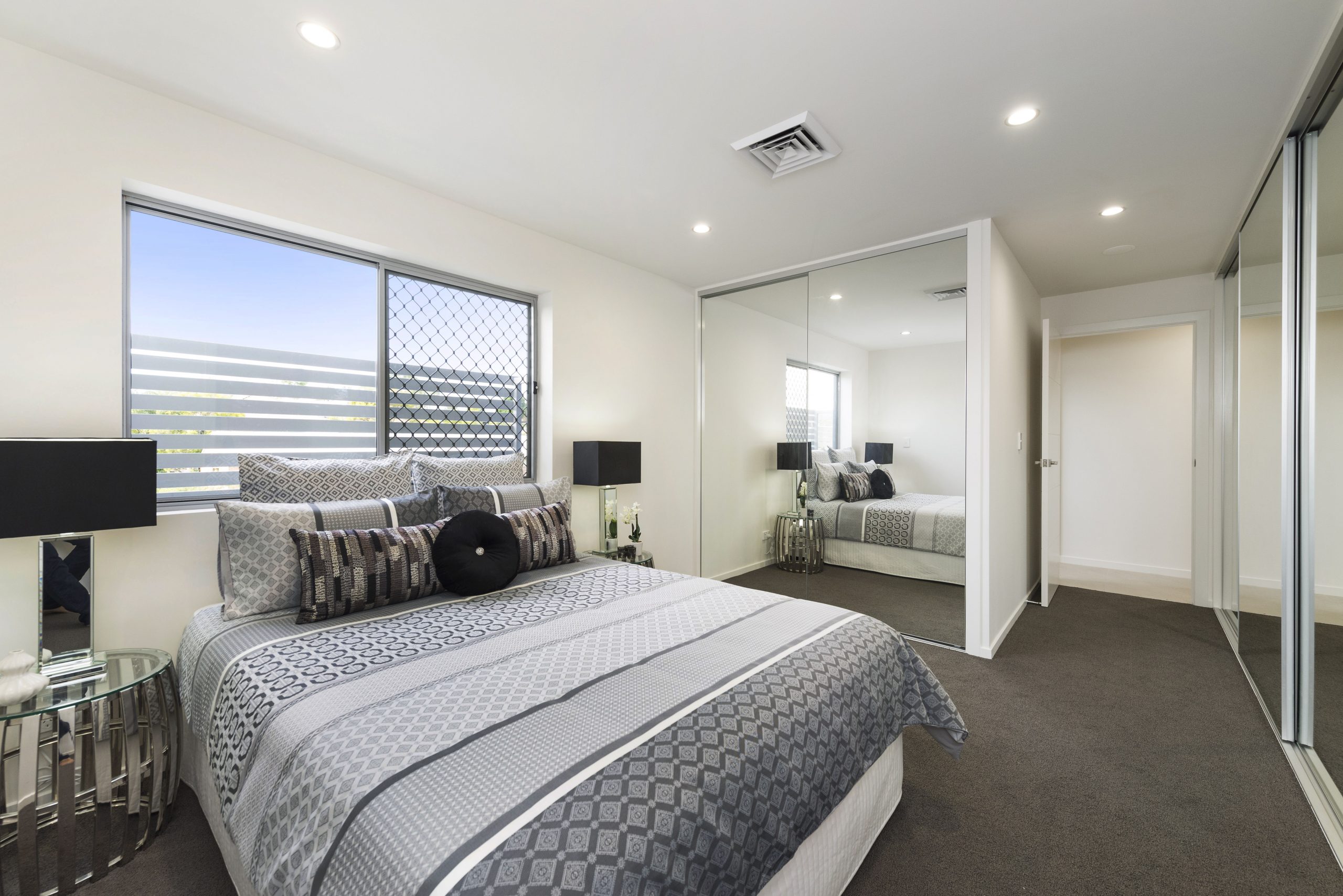 Unit 17 - 3 bed + 2 bath + 1 study