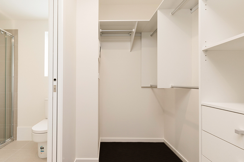 Unit 11 - Walk in Wardrobe